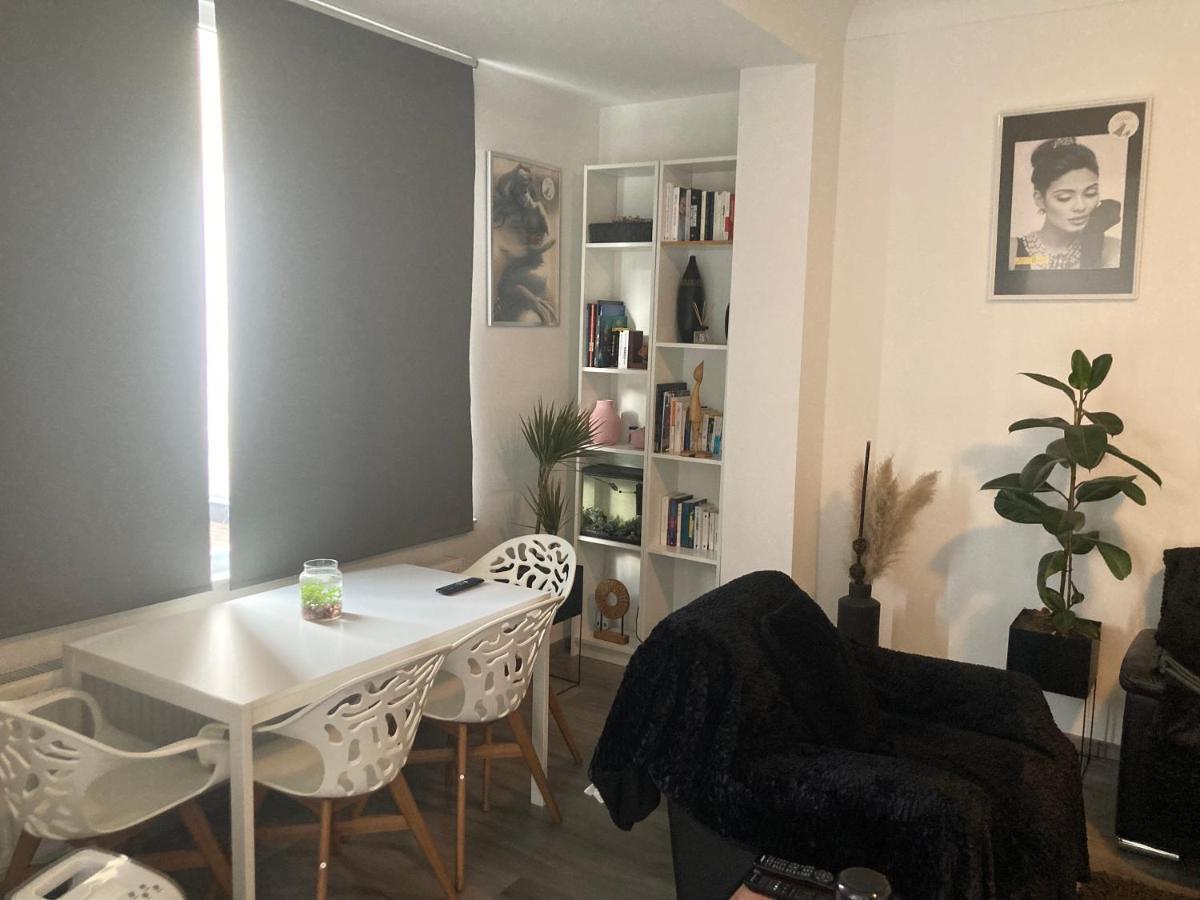 Le Bon Berger Apartment Брюксел Екстериор снимка